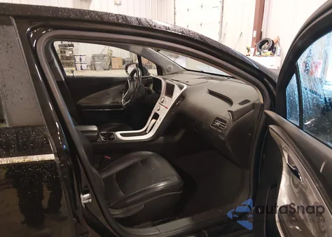 2011 Chevrolet Volt from USA, damaged, VIN 1G1RD6E44BU103257